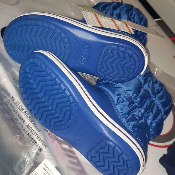 COPY - COPY - ❄️❄️❄️NWT Womens Crocs Winter Puff Boots❄️❄️❄️ - Picture 4 of 5